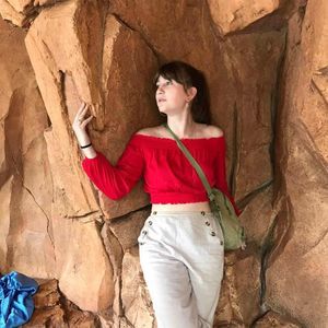 Meet your Posher, Gillian